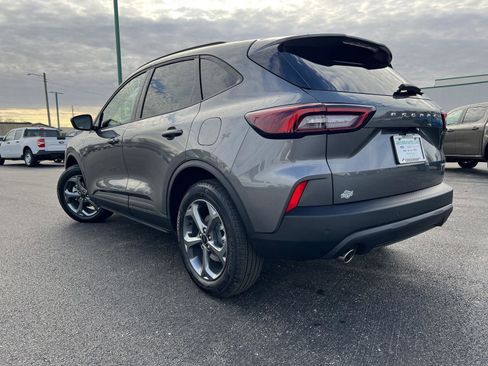 New 2026 Ford Escape ST-Line w/ Tech Pack #1 image 9