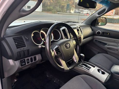 Used 2013 Toyota Tacoma 2WD Access Cab w/ SR5 Pkg image 18