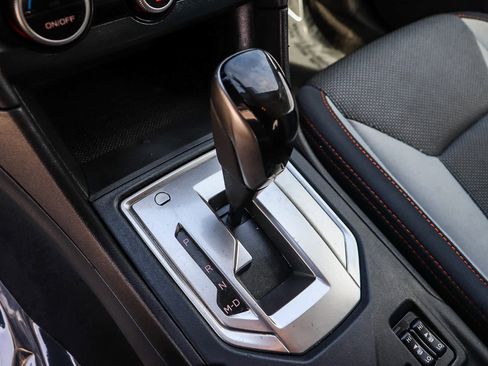 Used 2021 Subaru Crosstrek 2.0i Premium image 19