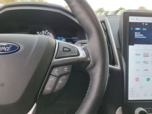 Certified 2024 Ford Edge SEL image 24