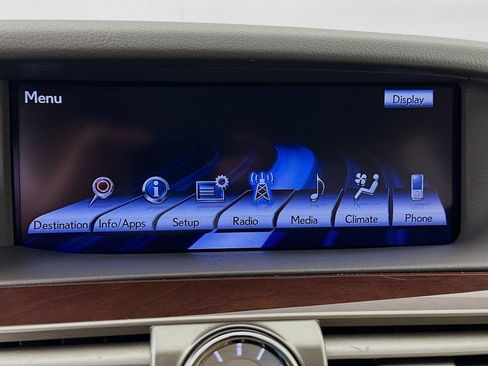 Used 2013 Lexus LS 460 w/ Comfort Pkg RWD image 15