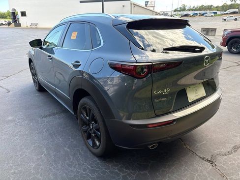 Used 2023 MAZDA CX-30 AWD 2.5 S w/ Preferred Package image 4