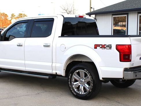 Used 2018 Ford F150 Lariat w/ Equipment Group 502A Luxury image 3