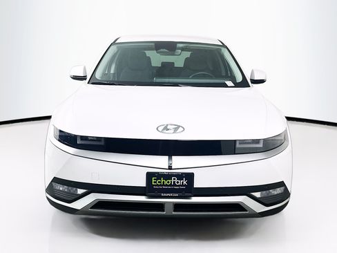 Used 2024 Hyundai Ioniq 5 SEL RWD image 2
