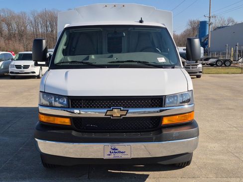 New 2025 Chevrolet Express 3500 w/ Power Convenience Package image 2