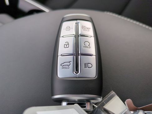 Certified 2024 Genesis GV70 3.5T Sport image 30