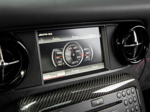 Used 2014 Mercedes-Benz SLS AMG Black Series image 44