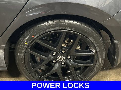 Used 2023 Honda Civic Sport image 13