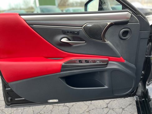 Used 2019 Lexus ES 350 F Sport image 18