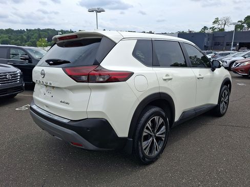 Certified 2023 Nissan Rogue SV AWD/4WD image 6