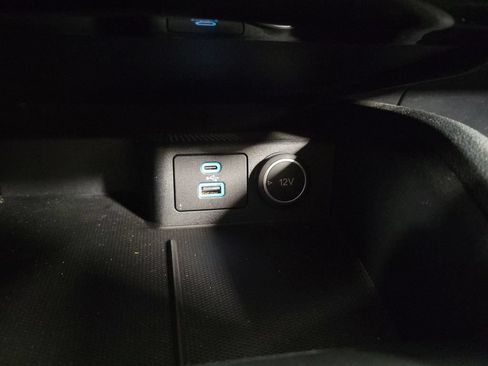 Used 2021 Ford Escape SE AWD/4WD image 17