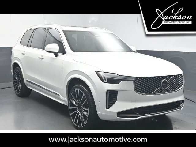 Used 2026 Volvo XC90 B6 Plus w/ Protection Package Premier AWD/4WD image 1