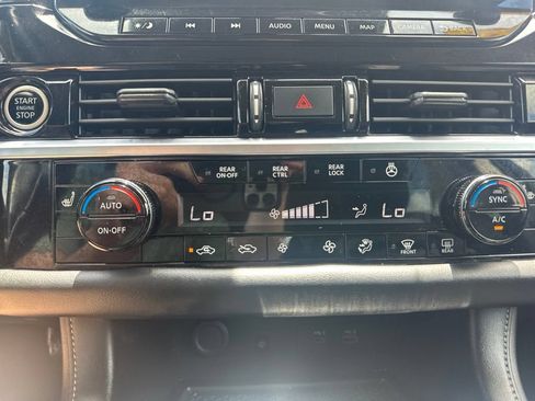 Certified 2024 Nissan Pathfinder SL w/ SL Premium Package AWD/4WD image 23