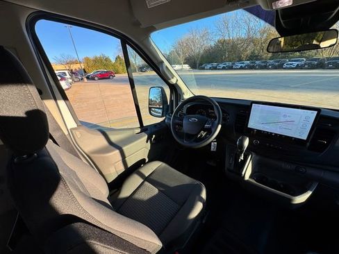 New 2025 Ford Transit 350 XL image 17