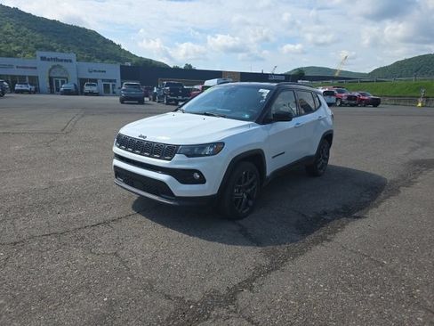 New 2026 Jeep Compass Limited AWD/4WD image 1