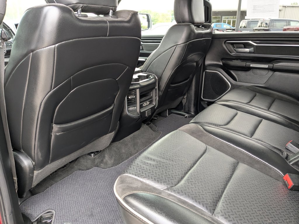 Used 2020 RAM 1500 Laramie w/ Sport Appearance Package AWD/4WD image 27