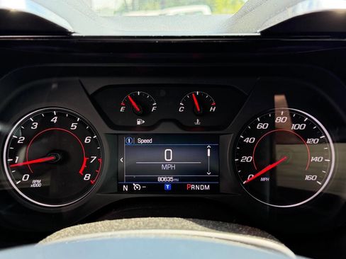Used 2019 Chevrolet Camaro LT RWD image 10
