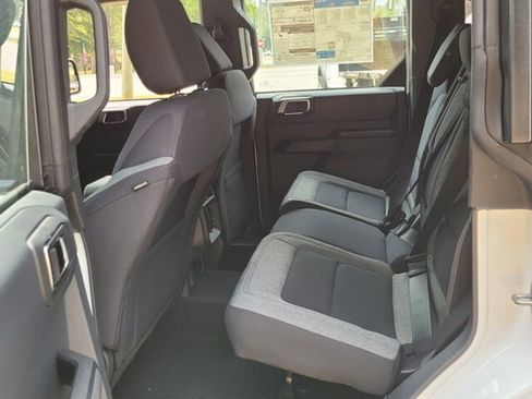 New 2025 Ford Bronco 4-Door AWD/4WD image 6