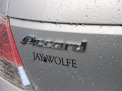 Used 2009 Honda Accord EX-L image 8