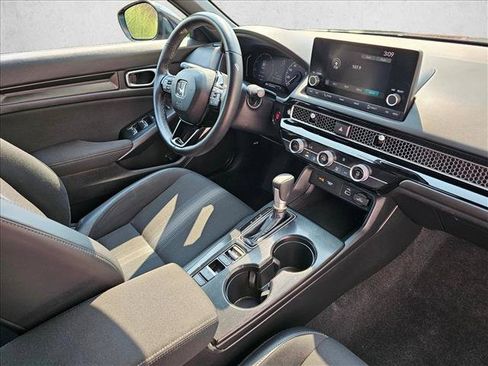 Used 2024 Honda Civic Sport image 11