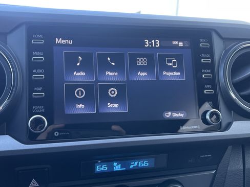 Used 2023 Toyota Tacoma TRD Sport image 12