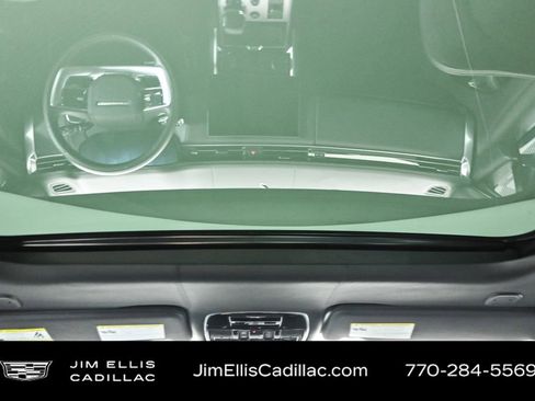 Used 2023 Land Rover Range Rover SV image 23