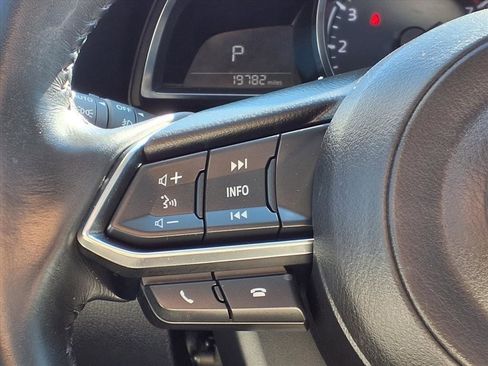Used 2018 MAZDA MAZDA3 Grand Touring image 14