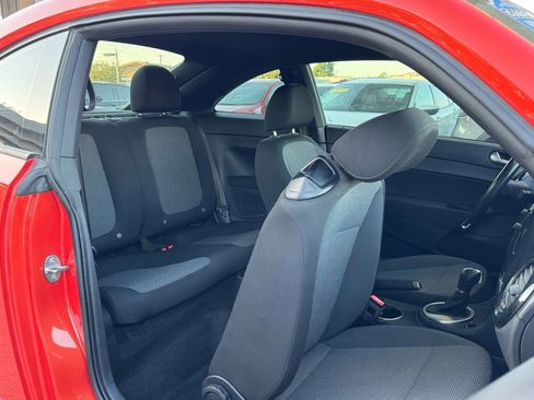 Used 2019 Volkswagen Beetle 2.0T S image 34