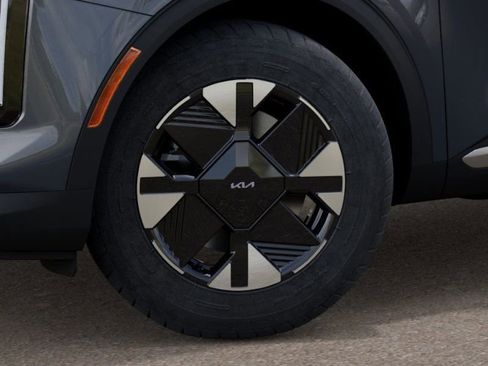 New 2026 Kia Sportage LX image 9