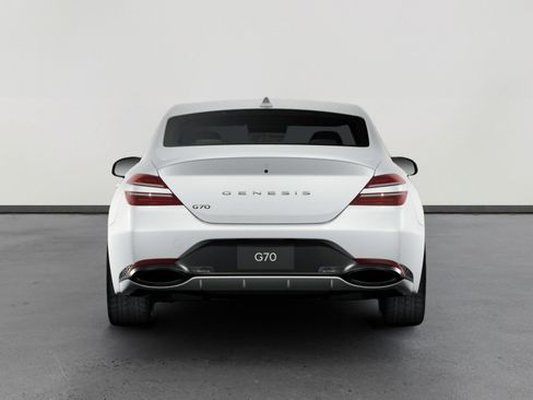 New 2026 Genesis G70 2.5T image 7