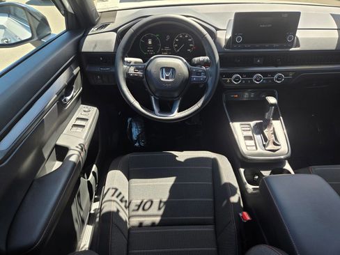 Certified 2025 Honda CR-V Sport image 18