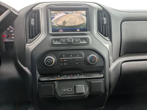 Used 2022 Chevrolet Silverado 1500 Custom image 15