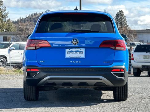 Used 2022 Volkswagen Taos SEL AWD/4WD image 7