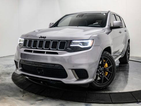 Used 2018 Jeep Grand Cherokee Trackhawk image 5