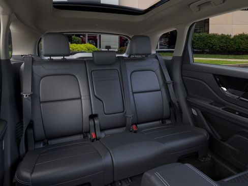 New 2024 Lincoln Corsair Grand Touring AWD/4WD image 11