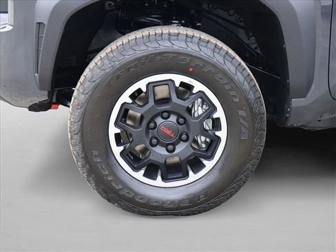 New 2026 Toyota Tacoma TRD Off-Road AWD/4WD image 10