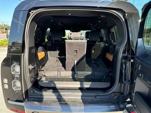 New 2024 Land Rover Defender 130 X AWD/4WD image 7