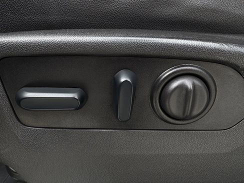 Used 2023 GMC Sierra 2500 AT4 w/ AT4 Preferred Package image 28