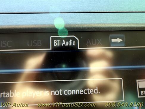 Used 2014 Toyota Prius Four w/ Solar Roof Package image 22