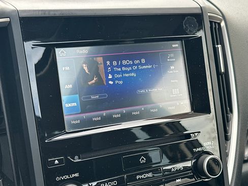 Used 2022 Subaru Forester Premium image 18