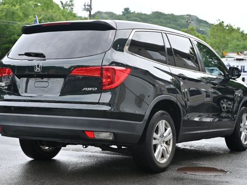 Used 2018 Honda Pilot LX image 5