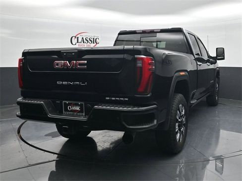 Used 2024 GMC Sierra 2500 Denali w/ Denali Reserve Package image 7