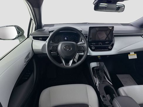 New 2026 Toyota Corolla SE image 15