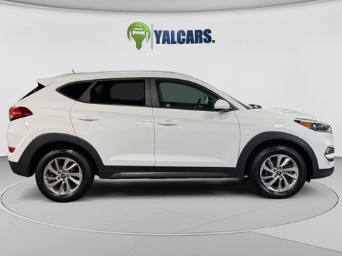 Used 2016 Hyundai Tucson SE w/ Option Group 02 AWD/4WD image 6