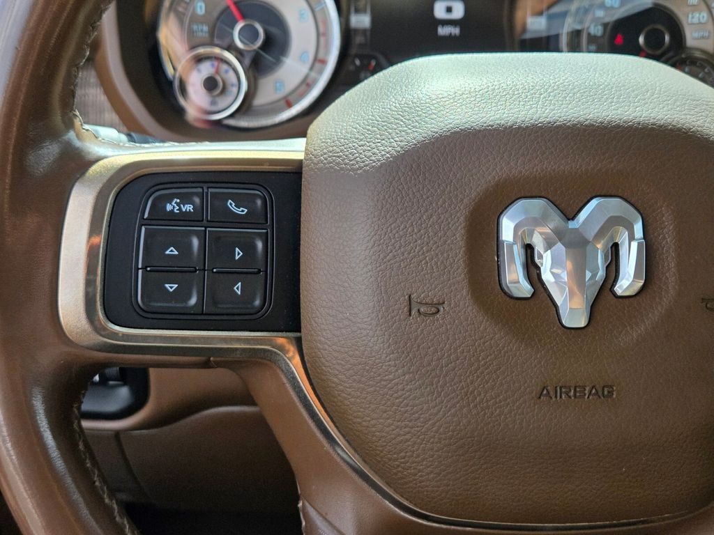Used 2022 RAM 3500 Limited AWD/4WD image 25