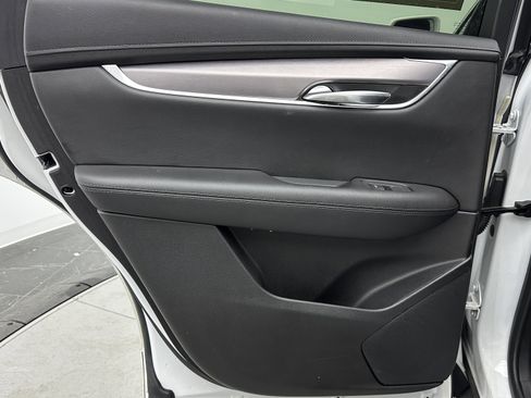 Used 2020 Cadillac XT5 Luxury image 30