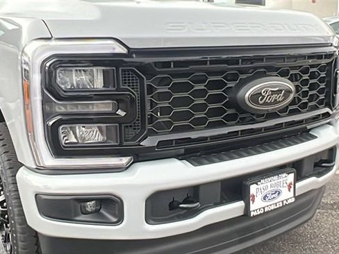 New 2026 Ford F250 XLT w/ XLT Premium Package image 11