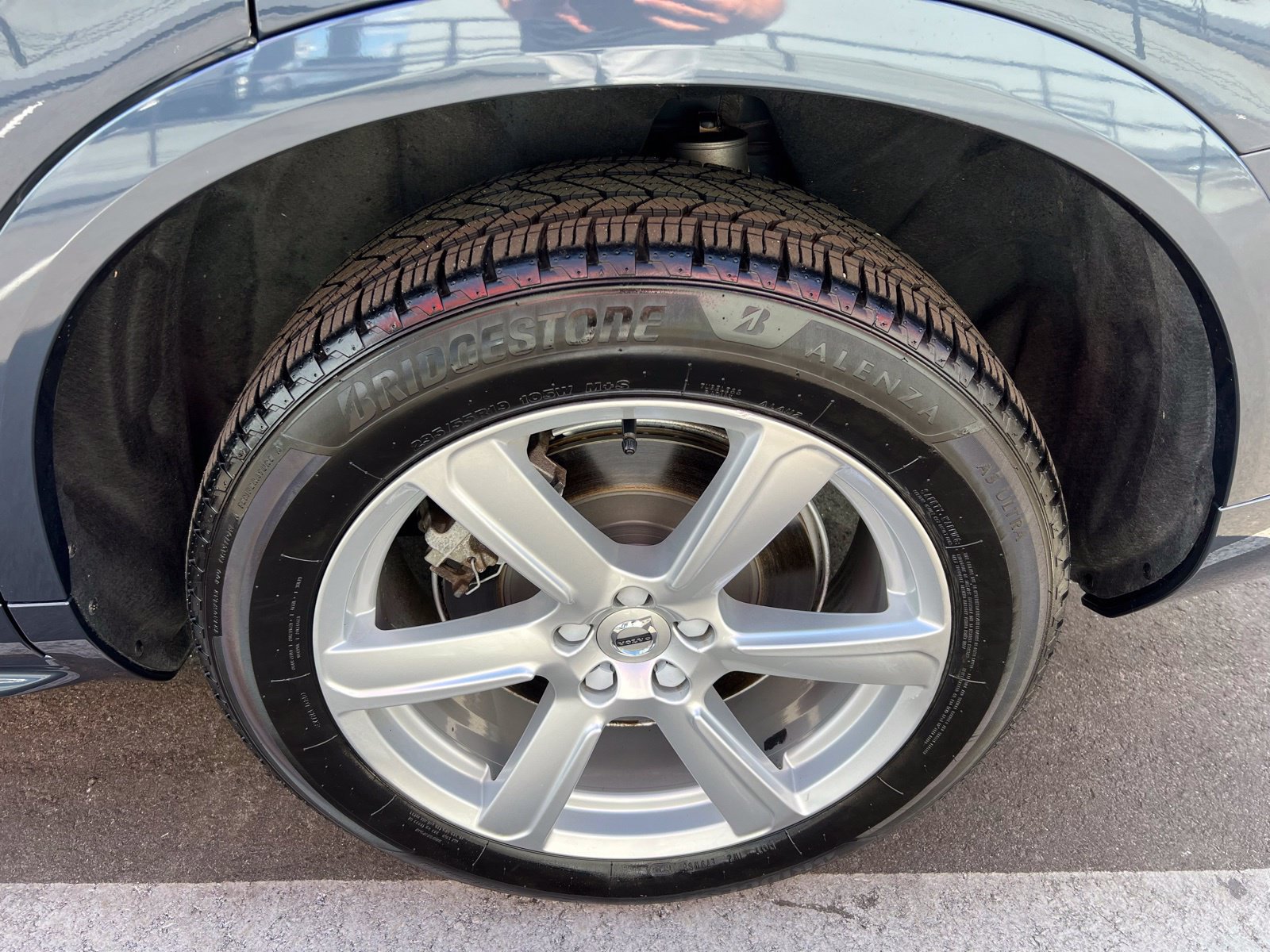 Used 2023 Volvo XC90 B5 Core AWD/4WD image 13