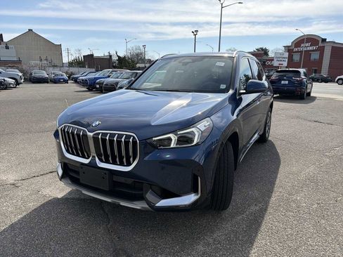 Used 2025 BMW X1 xDrive28i w/ Convenience Package image 2