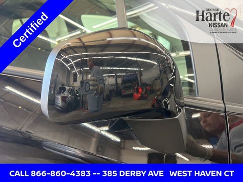 Used 2022 Chevrolet Trax LS w/ Tint and Cruise Package image 10